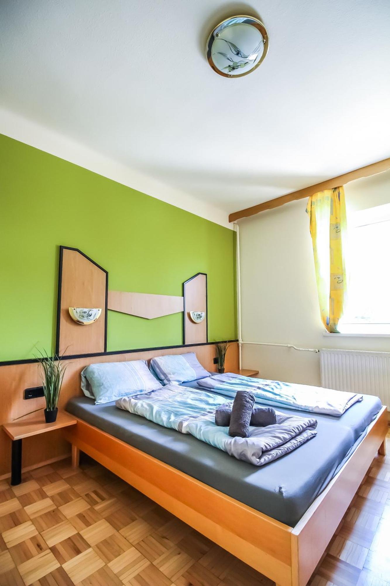 Cozy Rooms - U3 Hutteldorferstrasse Wina Bagian luar foto