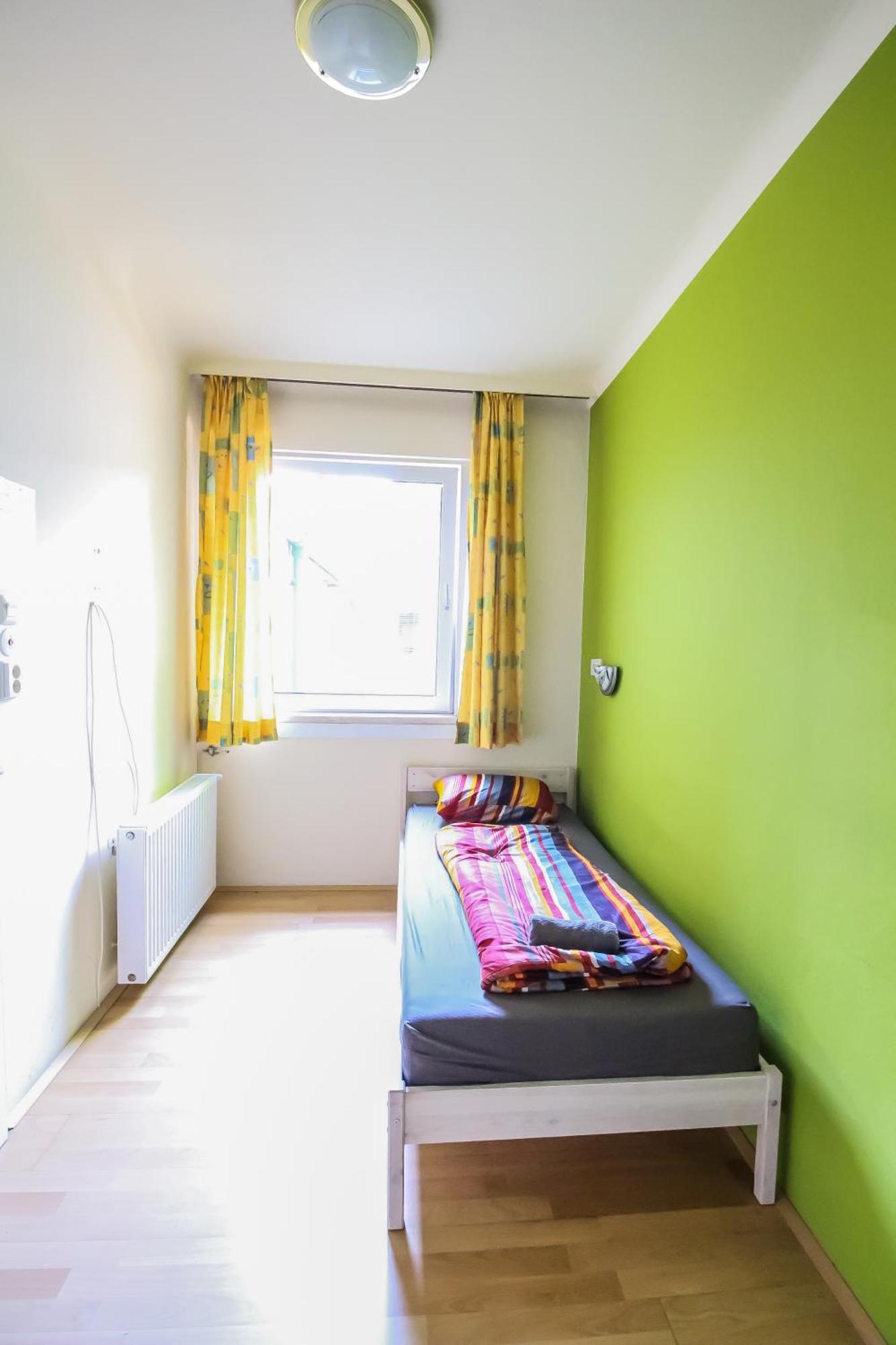 Cozy Rooms - U3 Hutteldorferstrasse Wina Bagian luar foto